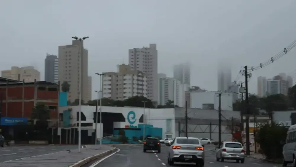 Brazil cold front brings rain and plunges temperatures Saturday