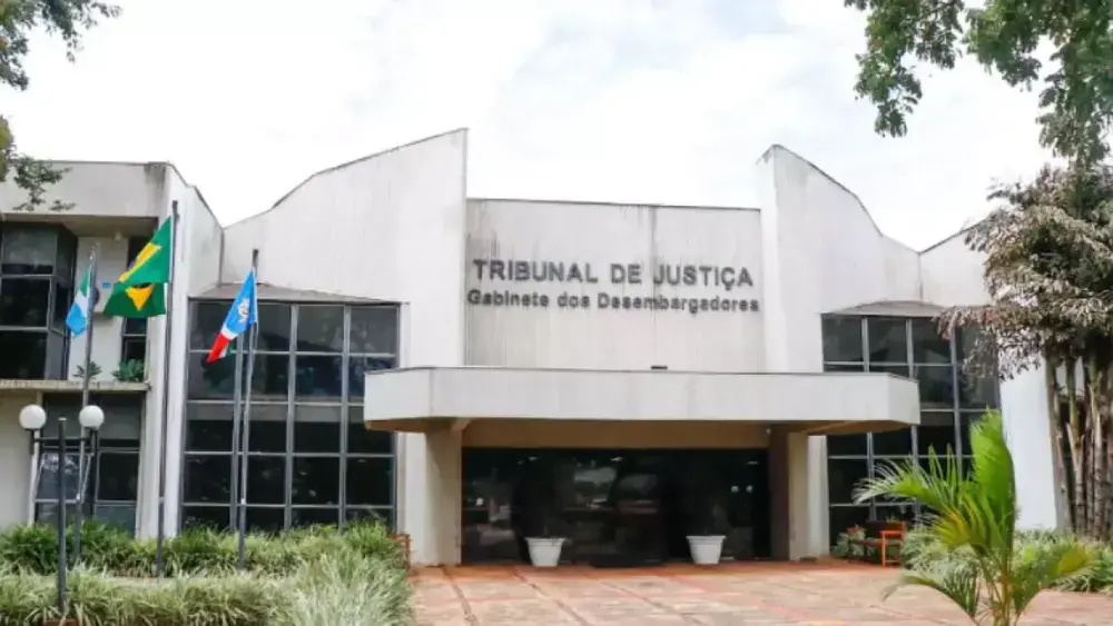 Brazil judges to return $1M in improper pay perks