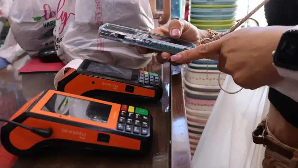 Brazil retail grows three times faster than national average, inflation a worry