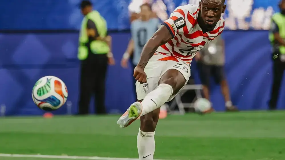 Brazil suffers Copa defeat as U.S. routs Paraguay
