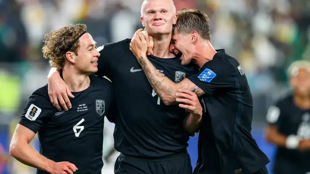 Haaland decide, Noruega vence Senegal e lidera grupo