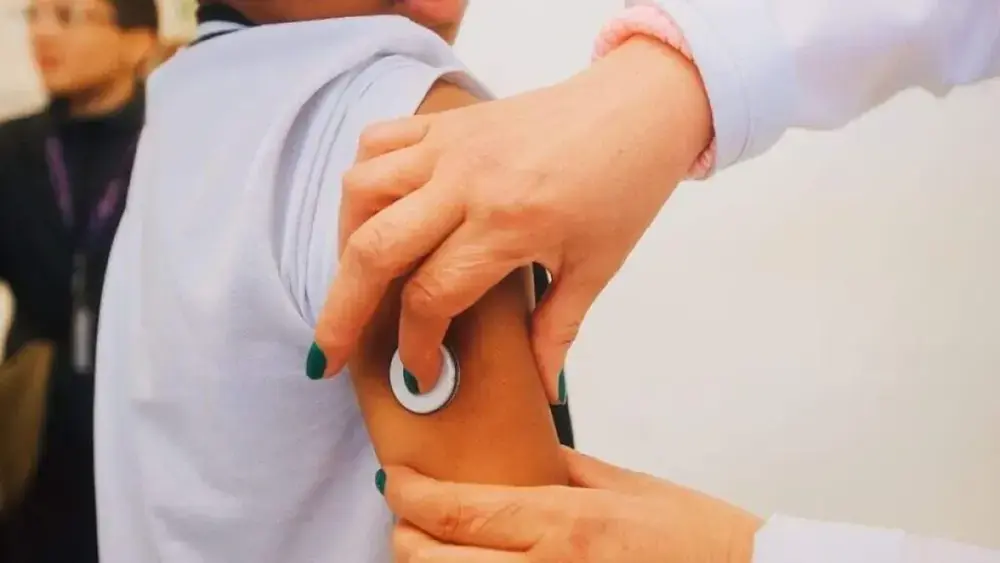 Lei garante pausas para diabéticos tipo 1 em aulas, trabalho e concursos