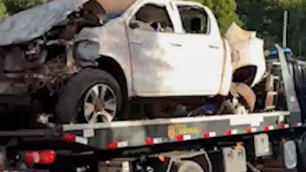 Motorista capota Hilux com 274 kg de drogas ao fugir da PRF