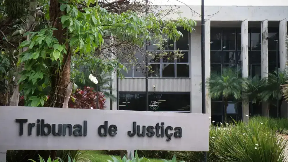 Perda de depoimento absolve condenado por estupro no MS