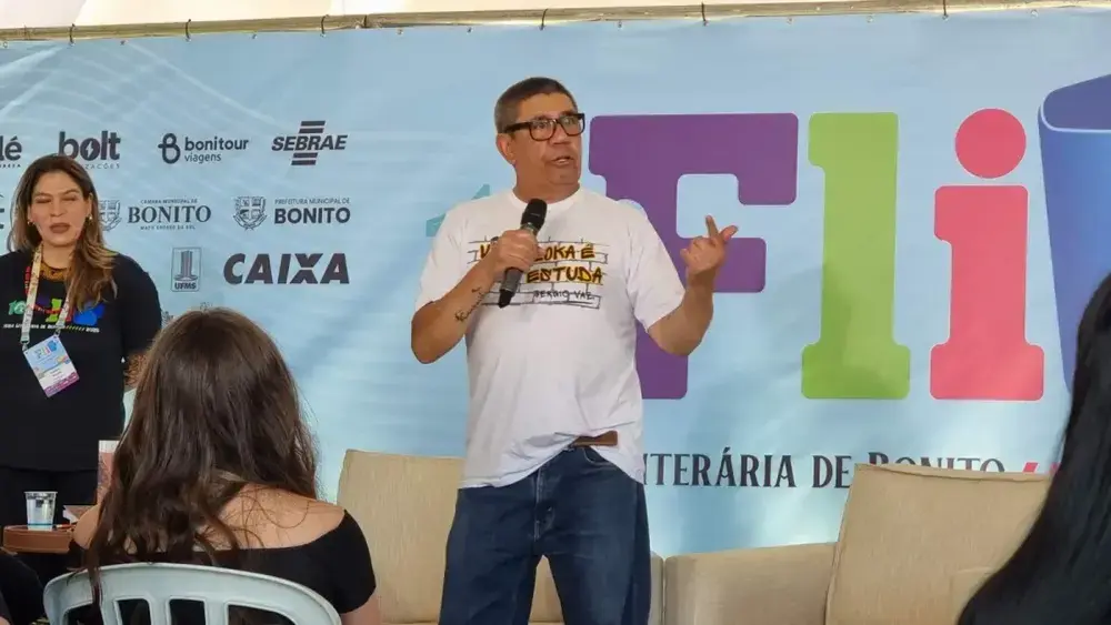 Sérgio Vaz na Flib: "Influenciadores não me influenciam